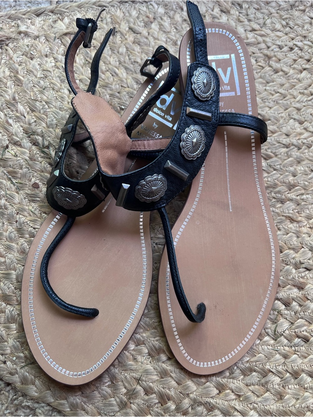 Dolce Vita Black Leather T-Strap Sandals with Silver Conchos